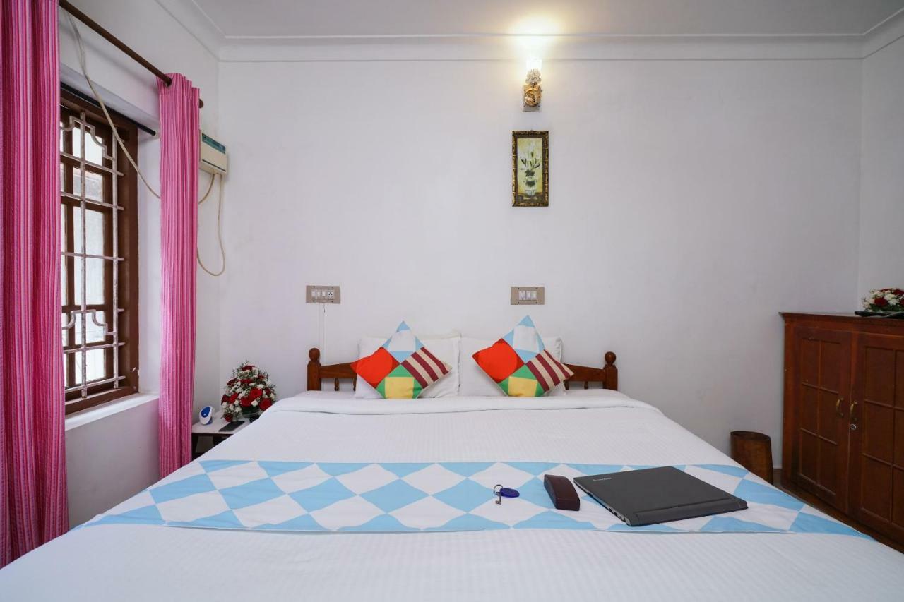 Splendid 1Br Stay Near Kochi Fort エクステリア 写真